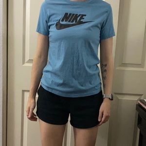 Nike tee with classic logo
